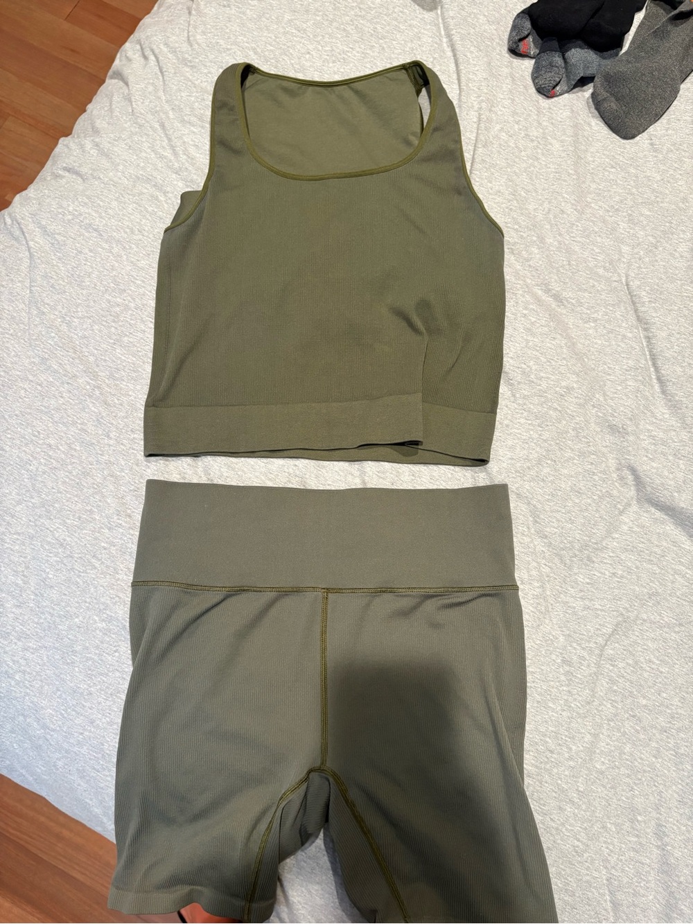 DSG WORKOUT SET Crop Tank and High-Waist Bike Shorts Set